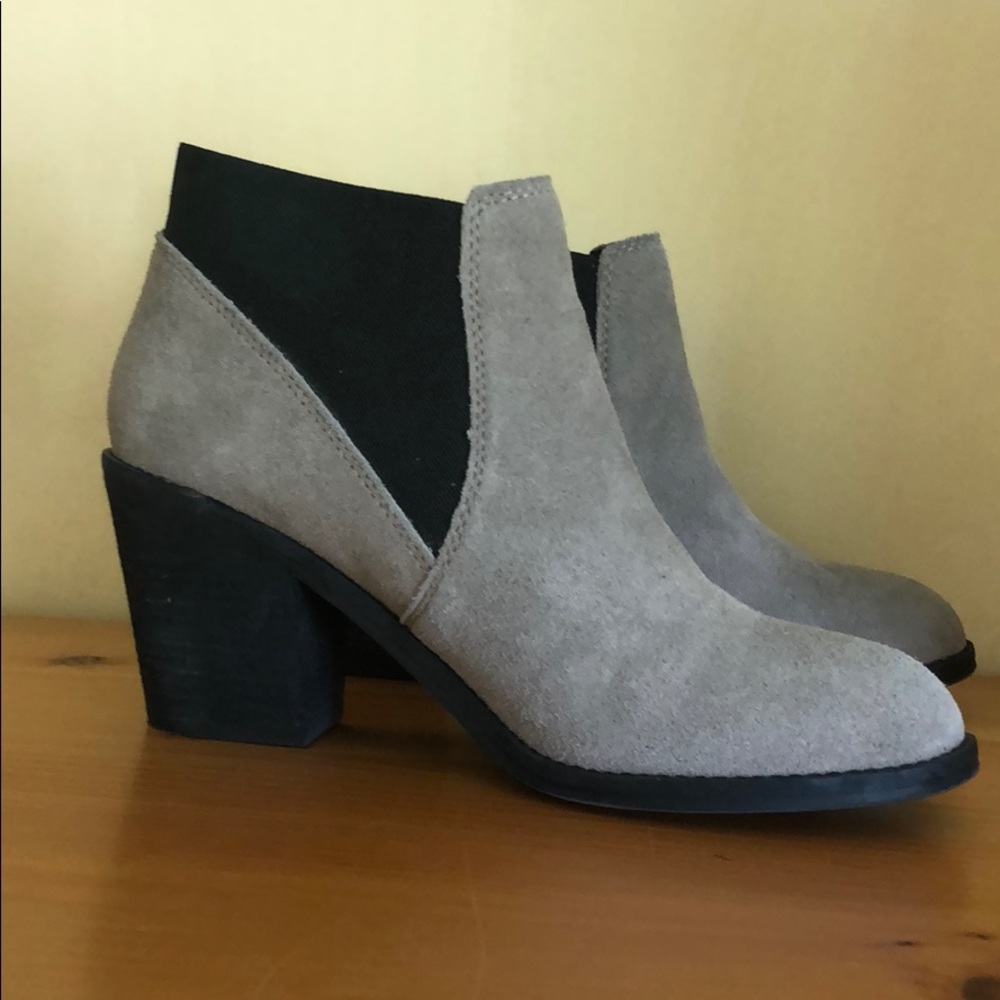 Urban outfitters booties